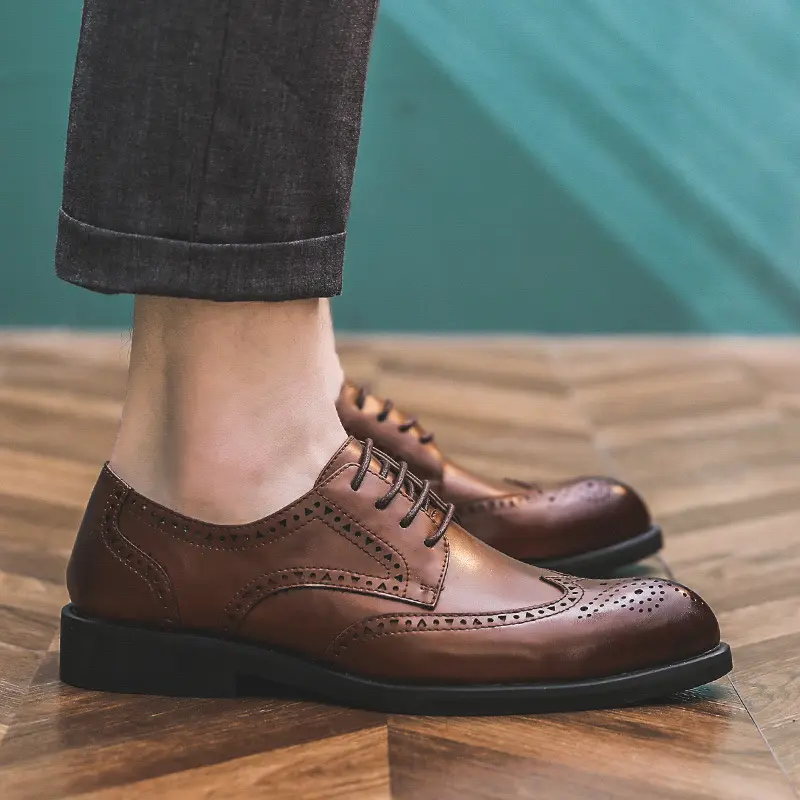 Calçados masculinos de couro sh12022a, calçados pretos de design de moda outono inverno 2022