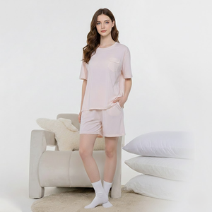 Conjunto de Pijamas de Verano EcoCosy con Ácido Hialurónico para Mujer y Hombre, Ropa de Dormir Transpirable con Tacto Fresco y Sujetador Incorporado - Product Image 2
