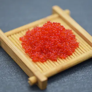 Tobiko 원시 통조림 비행 물고기 알