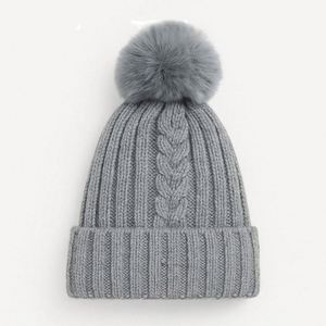Gorro de Invierno Cálido y Grueso, Tejido con Trenzas, Protección para las Orejas, Gorro de Punto para Mujer, con Pompón - Product Image 4