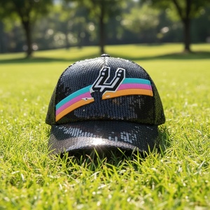 Gorras de Secuencia Gameday Bling Unisex San Antonio con Bordado Tricolor de 5 Paneles y Banda Ajustable - Product Image 4