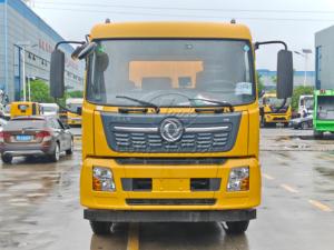 15m³ Dongfeng 4x2 Vacuum Suction Truck, High Suction Capacity Optional Italy Jurop Moro Pump, Hydraulic Unloading, Custom Export - Product Image 5
