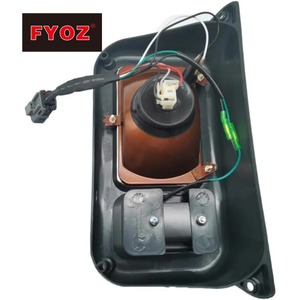 Lámpara de Trabajo 25341168 25341168B para <span class=keywords><strong>Doosan</strong></span> DX150W-7 <span class=keywords><strong>DX180</strong></span>, Lámpara Izquierda, Pieza de Excavadora - Product Image 2