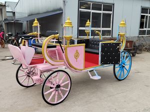 Carruaje Real Clásico de Lujo para Paseos Turísticos en Color Blanco/Auto Eléctrico de Boda Único y Personalizado/Auto Eléctrico Clásico Elegante y Real - Product Image 5