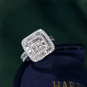 Xinfly Oem Odm Fine Jewelry Natural Diamond 0.85CTW Pure 18k Solid Gold Luxury Exquisite Square Lady <b>Finger</b> Wedding <b>Ring</b> Design - Product Image 3