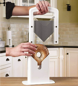 Cortador de Pan Manual de Acero Inoxidable con Mango de Seguridad para el Hogar, para Tostar Pan, Bagels y Otros - Product Image 4
