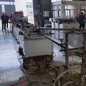 Ligne de production de protection de bords en papier pour l'emballage de meubles et d'appareils électroménagers, machine de formage de panneaux de protection en papier kraft, prix - Product Image 6