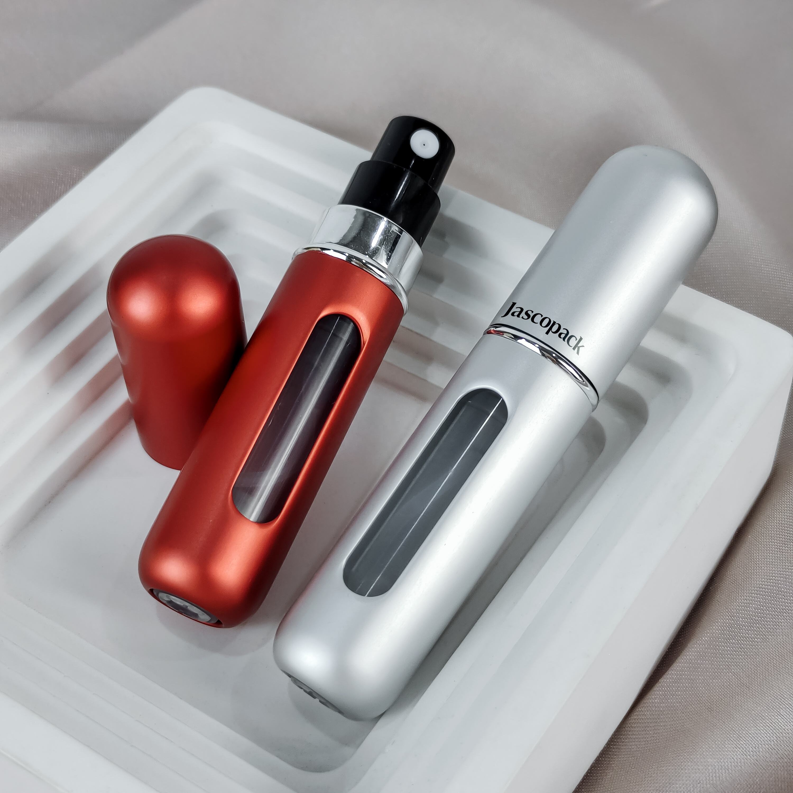 Luxurious Portable Perfume Bottles Wholesale Available