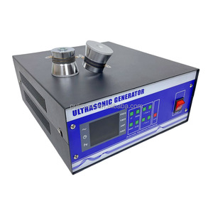 Générateur de <span class=keywords><strong>nettoyage</strong></span> ultrasonique à fréquence balayante 17 kHz avec alimentation pour cartes de circuits imprimés et nettoyeur de pièces de carburateur - Product Image 1