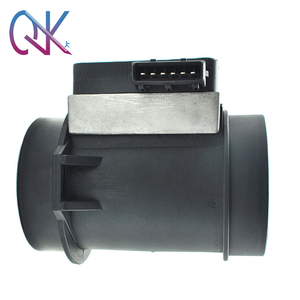 Capteur de débit d'air massique MAF pour Volvo 740 960 Ferrari 456 Saab 9000 2.0 2.3 2.9 0280213012 0986280110 9113846 30539175 154916 - Product Image 3