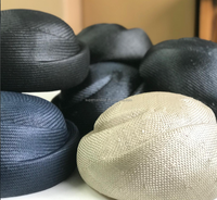 ND450 Parasisal Capelines adalah bahan topi yang ditenun halus menjadi anyaman yang lembut.