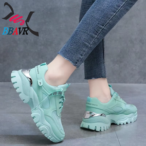 Baskets de sport respirantes pour femmes Ins Tide, en caoutchouc et maille, chaussures décontractées pour la marche en extérieur, rehaussantes, pour l'automne et le printemps - Product Image 6