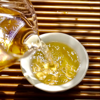 Thé Yunnan Baihao Yinzhen en provenance directe d'usine, disponible en détail ou en gros, idéal pour offrir en cadeau ou pour la consommation quotidienne