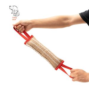 Set Pelatihan Gigitan Anjing dari Jute Profesional, Tahan Lama, dan Kuat, Mainan Tarik Bantal Gigitan dengan 2 Pegangan Lembut dan Kuat untuk Pelatihan Anjing Besar - Product Image 5