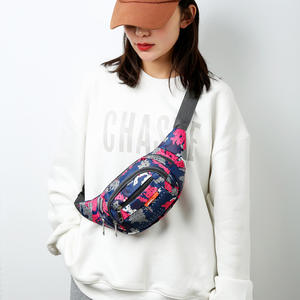 Riñonera de Camuflaje Baigou Azul Rosa Gris, Bolsa Deportiva Cruzada de Gran Capacidad para Viajes y Negocios - Product Image 2