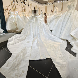 Lsml024 Robe de mariée moderne, style princesse, en satin, avec strass et appliques florales, jupe de mariée à traîne balai, pour mariée musulmane - Product Image 4