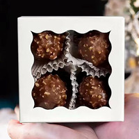 B681 Boîtes à biscuits à la truffe au chocolat en carton blanc Mini emballage de boulangerie avec fenêtre Emballage de boîte à bonbons en beignet au savon Brownie
