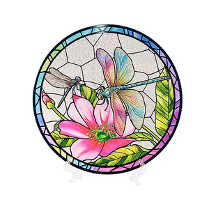 Decoración de Mesa Personalizable con Libélula Art Deco en Vidrio Emplomado, Atrapasoles y Adorno Cristalino de 25 cm - Product Image 1