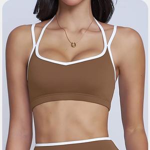 Soutien-gorge de sport pour femme à double bretelle fine croisée dans le dos, rembourrage amovible, maintien léger, pour yoga, gym et entraînement, vente en gros - Product Image 3