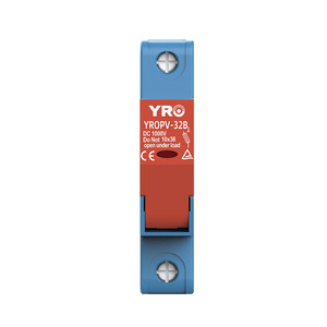 Fusible de CC Yro de 32A, Cerámico, de Acción Rápida, para Sistemas Fotovoltaicos de Bajo Voltaje, 1 Polo - Product Image 1