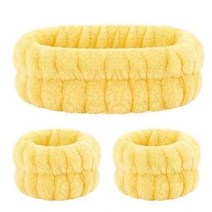 Ensemble de bandeaux et bracelets de sport et de maquillage tendance, bandeau en polaire corail élastique pour femme, idéal pour le spa et le lavage du visage - Product Image 1