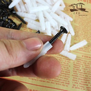 ตัวป้องกันมุมยางแบบใหม่พร้อมสลักเกลียวขยายขนาดเมตริกเกลียวหยาบสำหรับยึดติดผนัง - Product Image 4