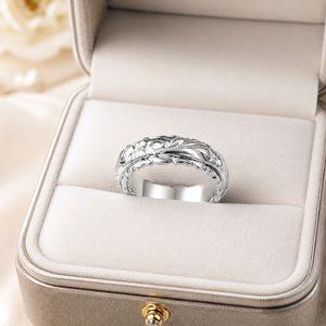 Anello con fiore di rosa per donna, accessorio per dito con design floreale intagliato, da indossare tutti i giorni - Product Image 2