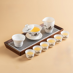 XUANHUI Coffret cadeau personnalisé, ensemble de tasses à café et à thé en céramique en porcelaine plaquée or turque, 6 soucoupes, passe au micro-ondes et au lave-vaisselle, pour les entreprises - Product Image 4