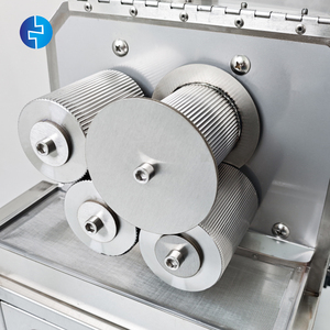 Presse-canne à <span class=keywords><strong>sucre</strong></span> électrique, machine à jus de canne à <span class=keywords><strong>sucre</strong></span>, 4 rouleaux en acier inoxydable, extracteur de jus de canne à <span class=keywords><strong>sucre</strong></span> - Product Image 4