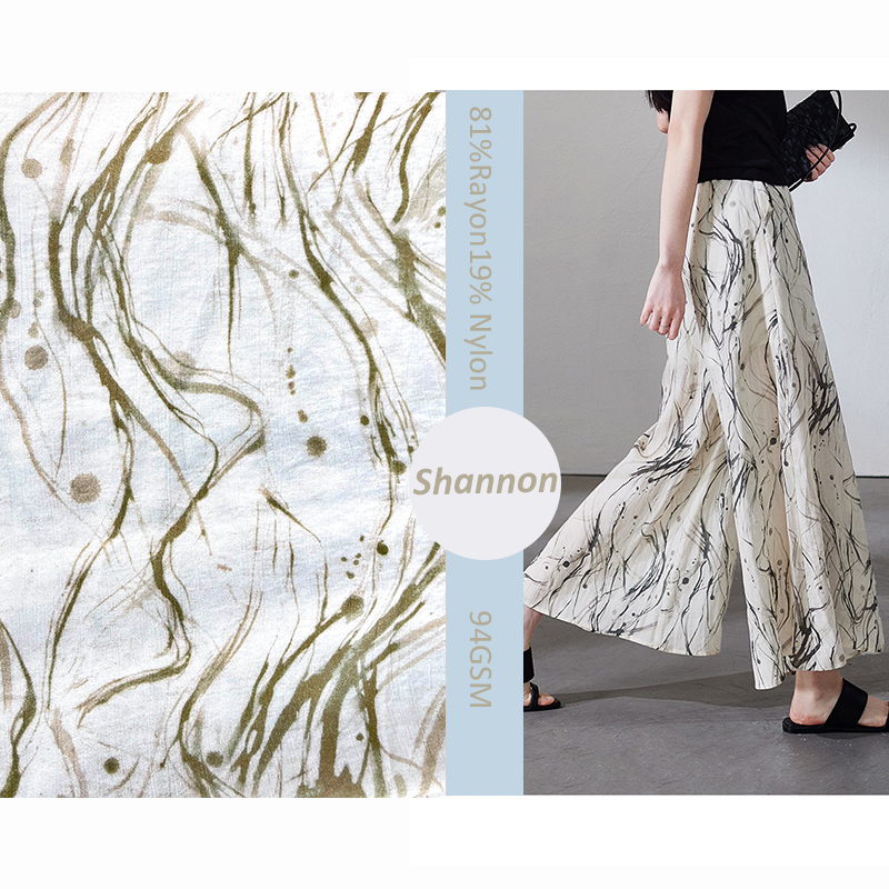 TikTok Hot Sale Crepe Texture Fabric 81% Rayon 19% Nylon Printed Pattern for Girls' Dresses and Shirts Woven Techniques