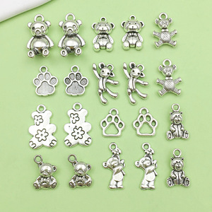 Pendentif petit ours, formes variées, alliage d'argent antique, accessoire de bijouterie DIY pour bracelet, collier, artisanat - Product Image 1