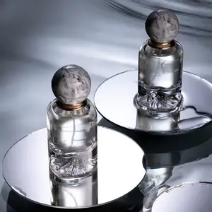 Design Vintage einzigartige nachfüllbare leere Reise 50ml runde Glas Parfüm flasche mit Zerstäuber