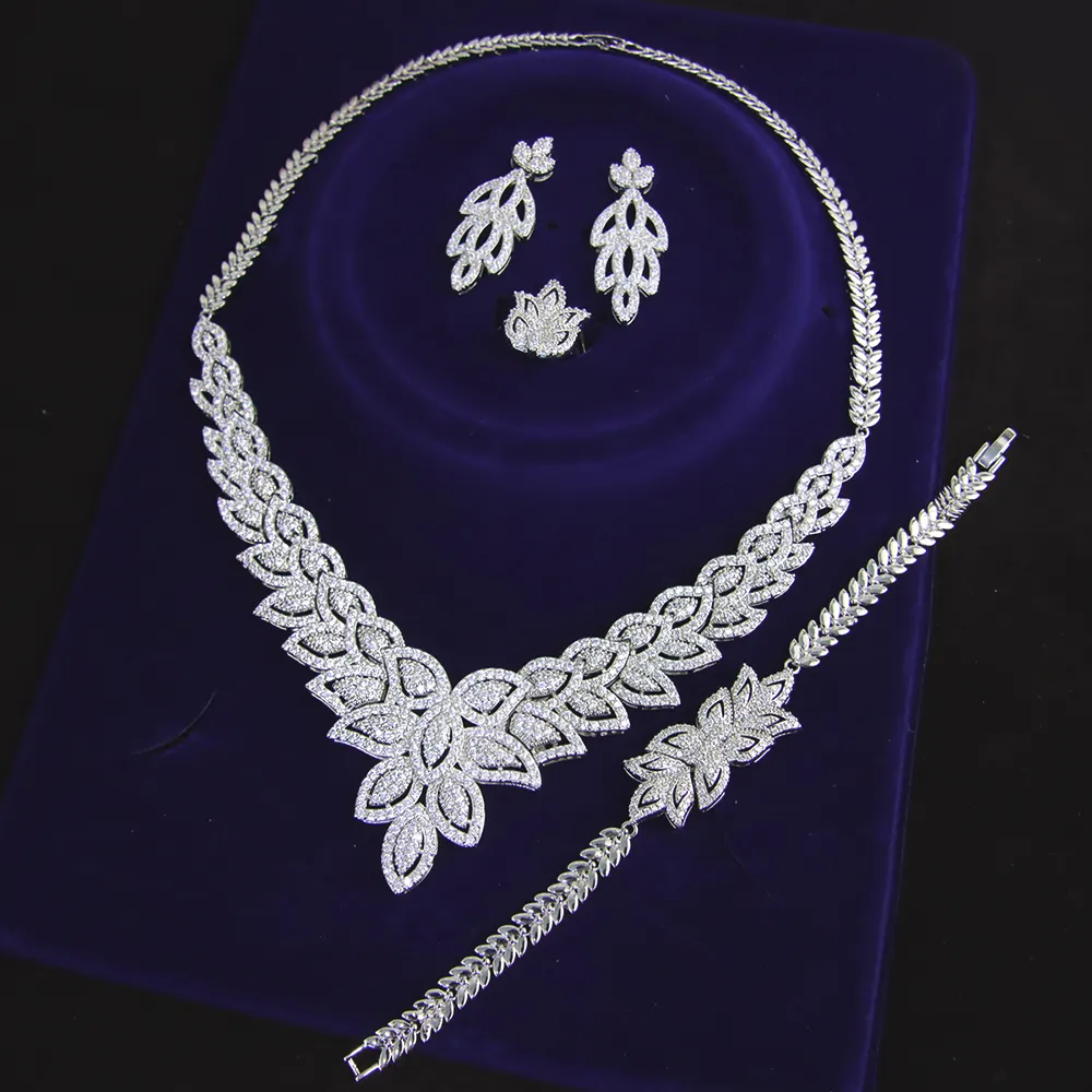 Персонализированные подарки Клевер лист ювелирные изделия женские циркониевые ювелирные изделия ожерелье посеребренные ювелирные изделия набор