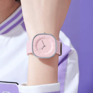 Reloj de silicona minimalista, creativo y de alta gama para mujer - Product Image 3