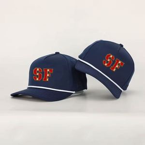 Gorra de béisbol estructurada de poliéster de 5 paneles con estampado de letras azul marino de Four Seasons, diseño vintage común, personalizable, con cuerda. - Product Image 2