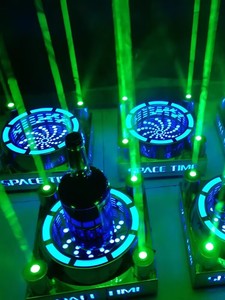 Tùy chỉnh <span class=keywords><strong>Acrylic</strong></span> LED chiếu sáng cơ sở chai hiển thị đứng Laser quảng cáo chai rượu vang glorifier LED chai dịch vụ trình bày - Product Image 5