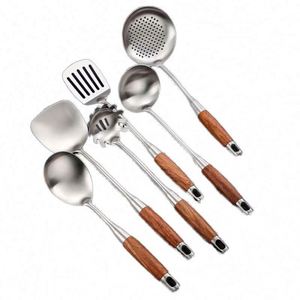 Utensilios de Cocina de Lujo con Mango de Madera, Juego de Utensilios de Cocina de Acero Inoxidable, Venta al por Mayor - Product Image 1