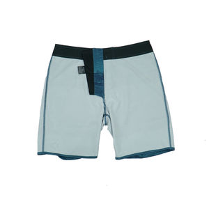 กางเกงว่ายน้ำผู้ชายกางเกงขาสั้นชายหาดแบบลำลองมีกระเป๋าดีไซน์ใหม่เป็นมิตรกับสิ่งแวดล้อมป้องกันการยับเล่นกระดานโต้คลื่นแบบสั้นชุดว่ายน้ำแฟชั่น - Product Image 3