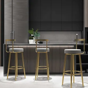 Bar sandalyesi uzun sayaç mobilya altın Metal kadife geri lüks mutfak Modern yüksek tabure Bar sandalyesi s Bar masası