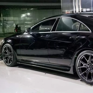 Pièces de voiture en fibre de carbone de haute qualité, jupe latérale adaptée à la <span class=keywords><strong>Mercedes</strong></span> <span class=keywords><strong>Benz</strong></span> Classe <span class=keywords><strong>CLS</strong></span> W218 CLS63 modèle modifié R <span class=keywords><strong>2021</strong></span>- - Product Image 5