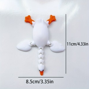 Oie blanche mignonne imprimée en 3D tendance avec articulations mobiles – Une figurine animale créative et articulée pour votre bureau - Product Image 3