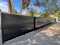 Panneaux de clôture verticaux en aluminium avec revêtement en poudre noire pour la protection des clôtures de jardin résidentielles
