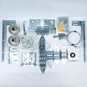 Kit de boîte de quincaillerie pour <span class=keywords><strong>porte</strong></span> de <span class=keywords><strong>garage</strong></span> <span class=keywords><strong>sectionnelle</strong></span> 8X7 9X7 Puertas Gar Quincaillerie de <span class=keywords><strong>porte</strong></span> de <span class=keywords><strong>garage</strong></span> en aluminium et verre personnalisée - Product Image 5