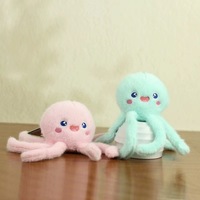 Vente en gros de mini-jouets en peluche animaux marins de 10 cm, poulpe, poisson, méduse, baleine, porte-clés et décorations de sac, cadeau promotionnel