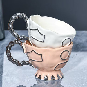 ถ้วยกาแฟสำหรับน้ำชายามบ่ายสไตล์ยุโรป ถ้วยเซรามิกขอบเงินสุดหรู ของขวัญคุณภาพสูง - Product Image 5