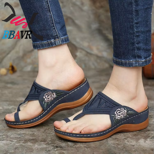 Sandalias de Moda Negras para Mujer, Chanclas de Verano con Punta Abierta, Sandalias Flip-Flop para Mujer - Product Image 1