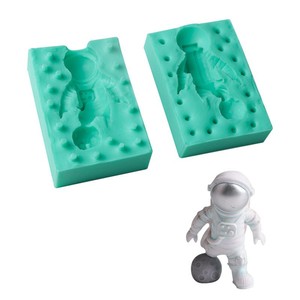 3D Lunar Astronaut Candle Mold Silicone DIY Craft Mold For Candle Making And Decorations - Product Image 5