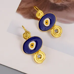 أقراط متدلية متدلية مطلية بالمينا زرقاء غجرية مجوهرات تركية تقطر العين الزيتية أقراط حلزونية ذهبية للنساء
