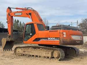 Bomba y PLC de componentes de núcleo de Excavadora hidráulica sobre orugas Doosan DX300 usada de 30 toneladas para ingeniería y construcción - Product Image 4