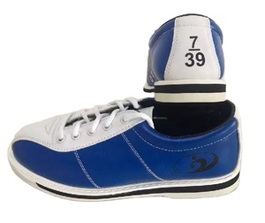 Nouvelles chaussures <span class=keywords><strong>de</strong></span> bowling <span class=keywords><strong>en</strong></span> cuir <span class=keywords><strong>de</strong></span> haute qualité pour hommes, femmes, garçons et filles, avec votre logo d'entreprise, <span class=keywords><strong>en</strong></span> vente - Product Image 1